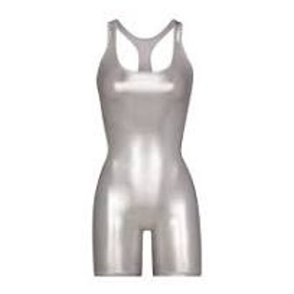 Skims Metallic Silver Racerback Cycle Suit Size 4X New with tags - Picture 1 of 5